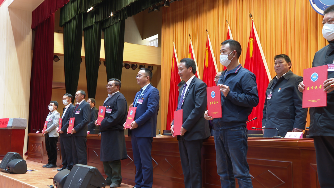 1648433513869048184.png 6.png