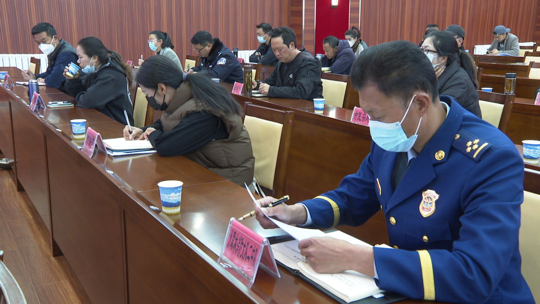 1668044625640033245.png 3.png