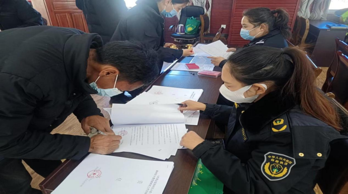 1668132285575074574.png 3.png