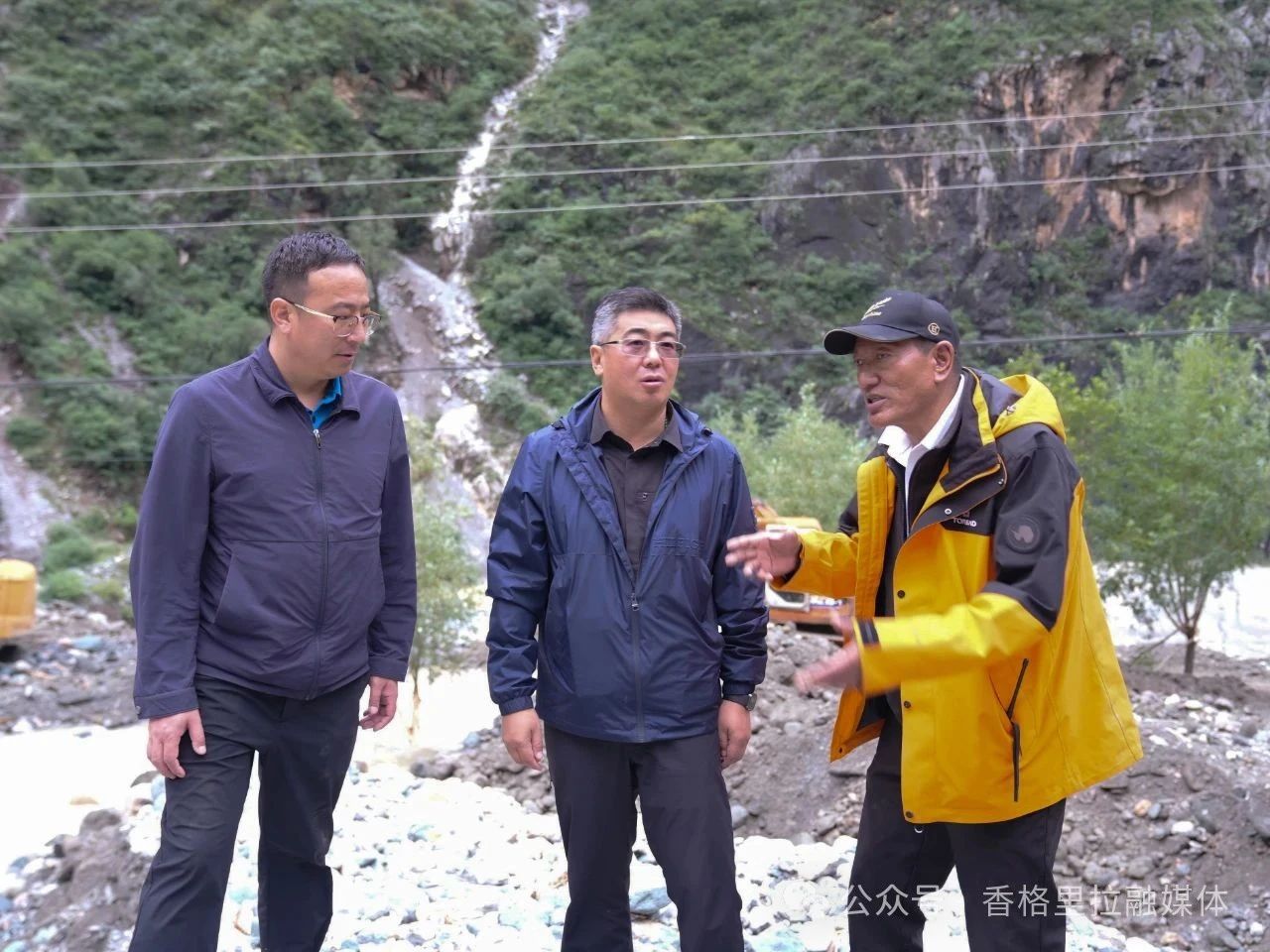 巨燕冬调研督导防汛工作时强调要切实扛牢政治责任，抓实抓细防汛救灾各项工作，确保群众安全度汛
