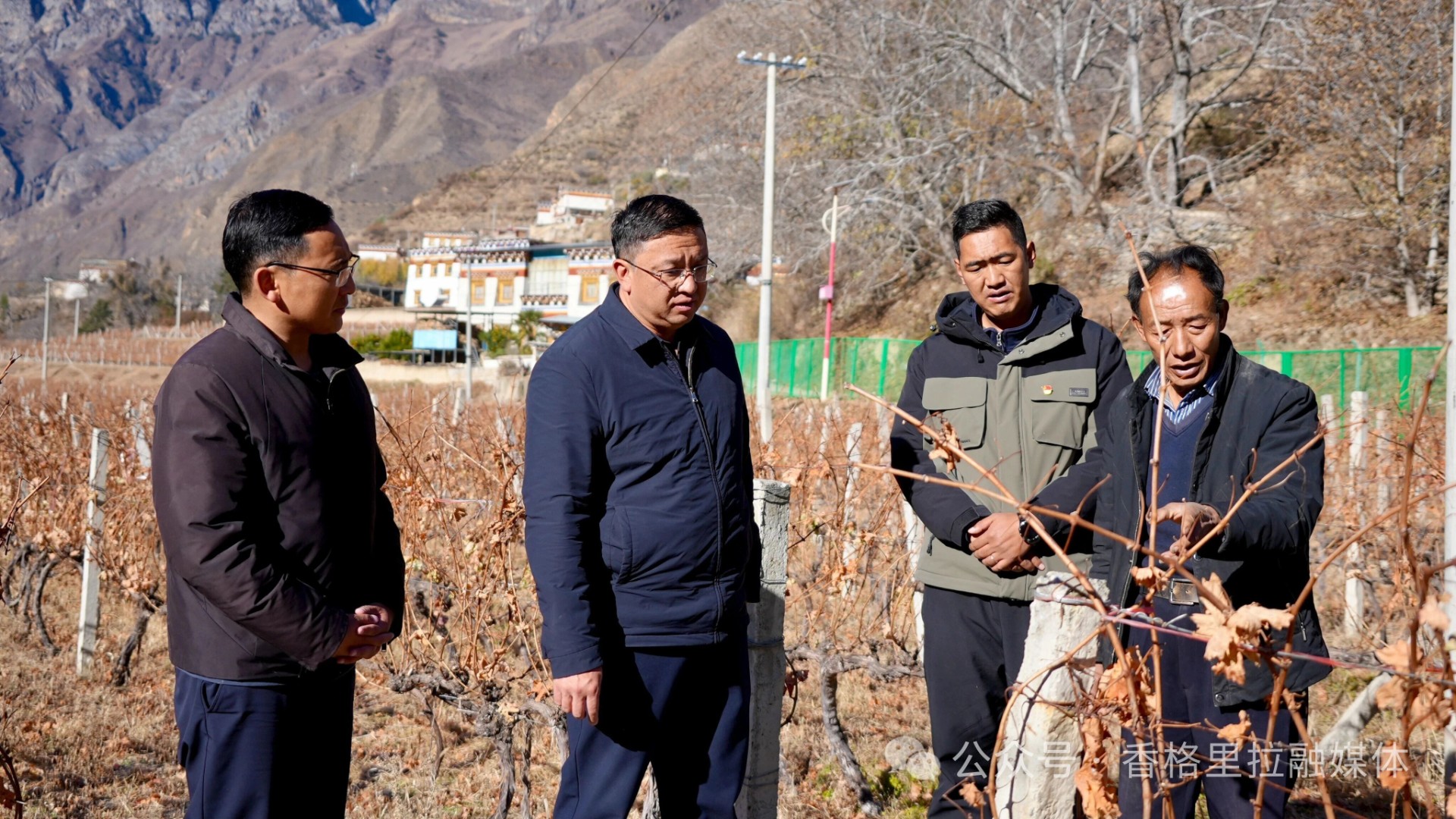 学习贯彻党的二十届四中全会精神|黄龙新深入东旺乡调研时强调：夯实治理根基 壮大特色产业 筑牢和谐底色