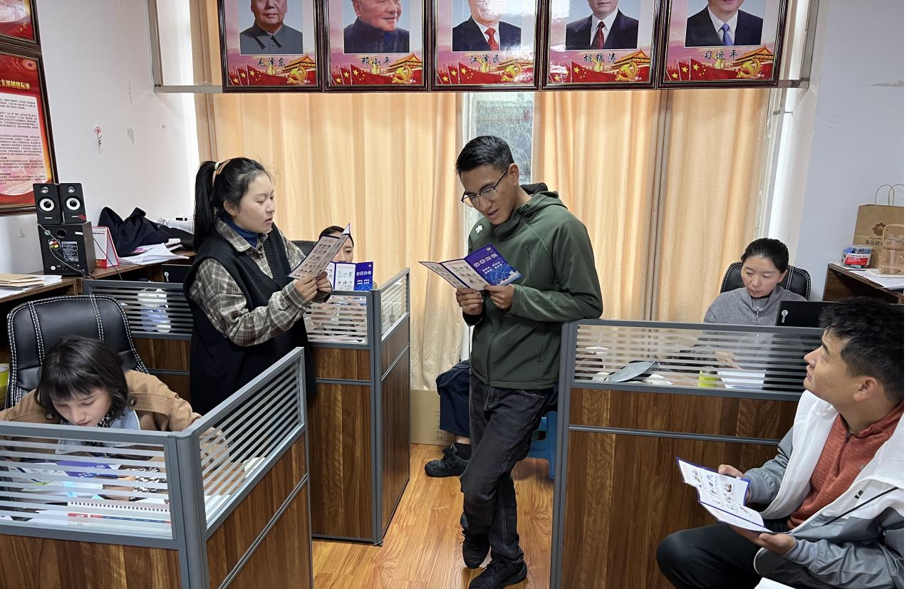 1693454418067048676.png 图片2.png