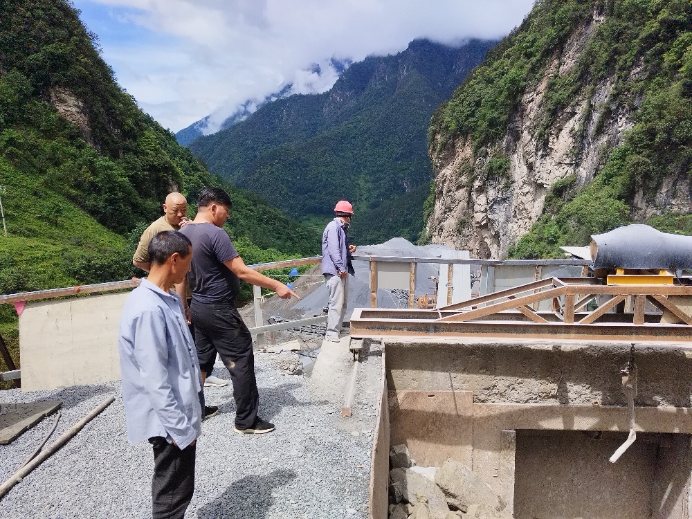 1658804664338060301.jpg 9c74a719bafb1bc82180a8fe092d5af.jpg