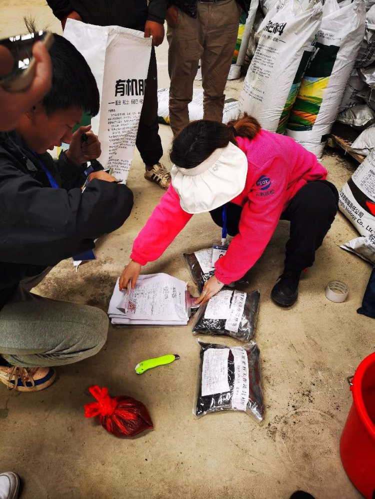 1650939378120080736.png 3303.png