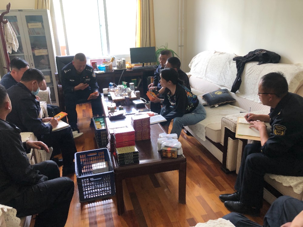 1655971209636037345.jpg f87a4359c01a337410a5b1a0ddc5504.jpg