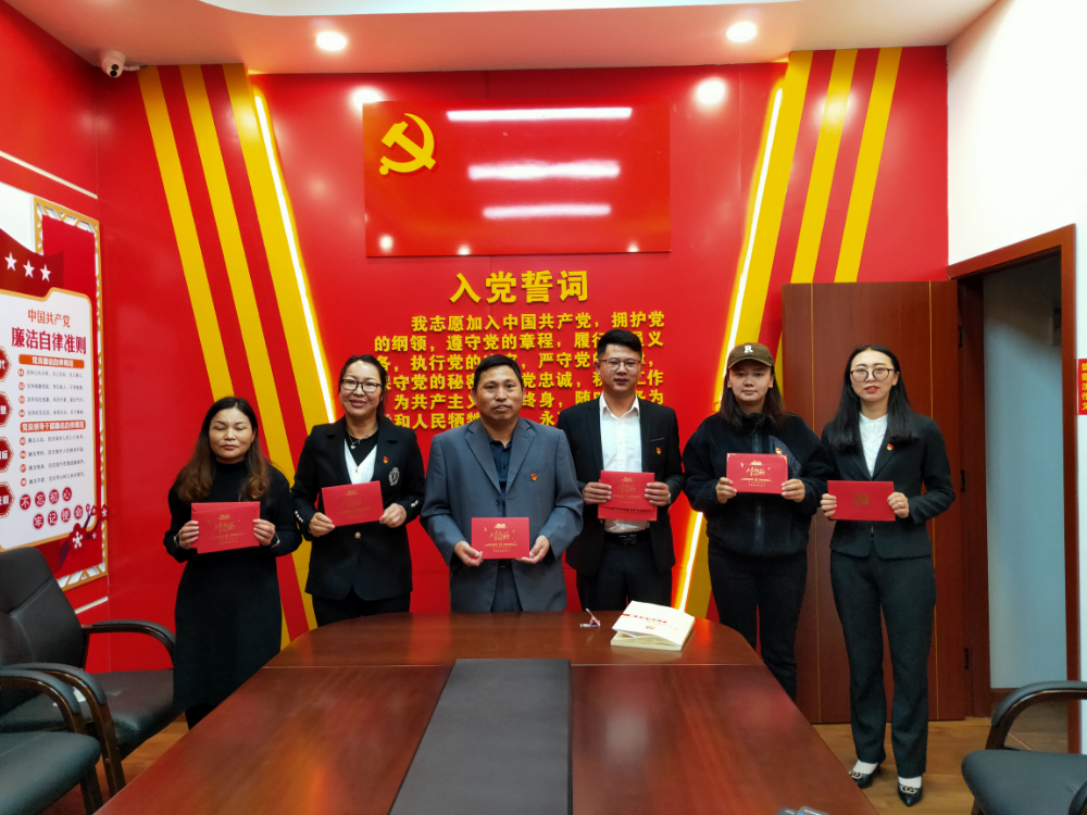 1659580215297034630.png 1659580215297034630.png