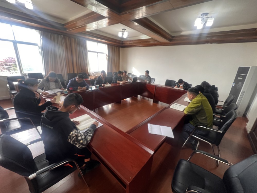 1659583084618047189.jpg 1659583084618047189.jpg