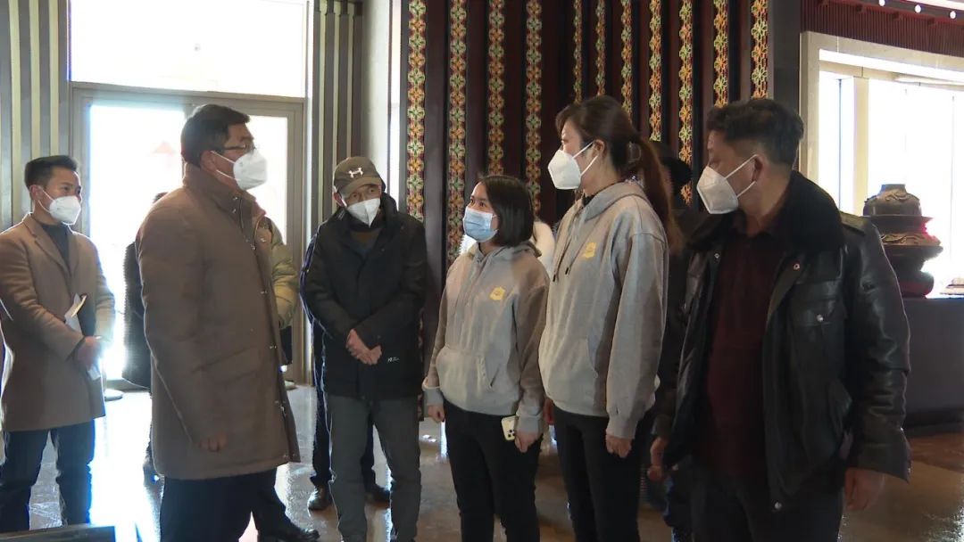 1674181514939041982.jpg 6.jpg